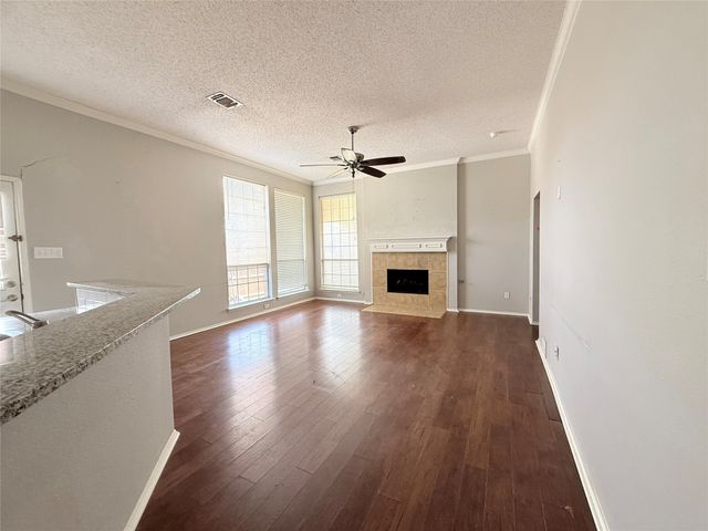 7960 Salmon Run Way, Fort Worth, TX 76137