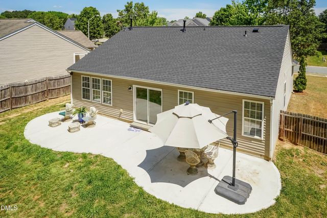 2012 Day Flower Drive, Clayton, NC 27520