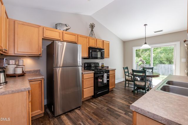 2012 Day Flower Drive, Clayton, NC 27520