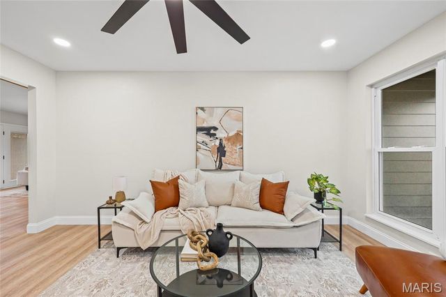 3032 Valley Ridge Drive, St Peters, MO 63376