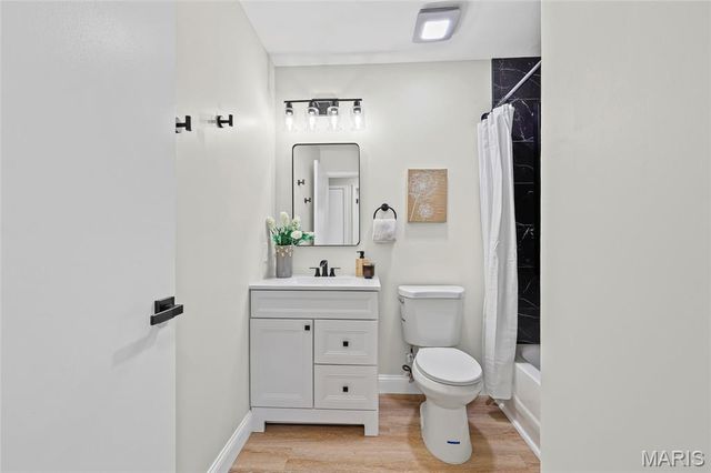 3032 Valley Ridge Drive, St Peters, MO 63376