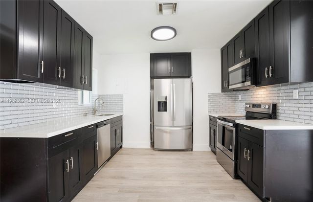 919 NW 13th St, Fort Lauderdale, FL 33311