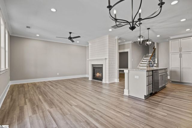 1212 N Pinot Road, Duncan, SC 29334