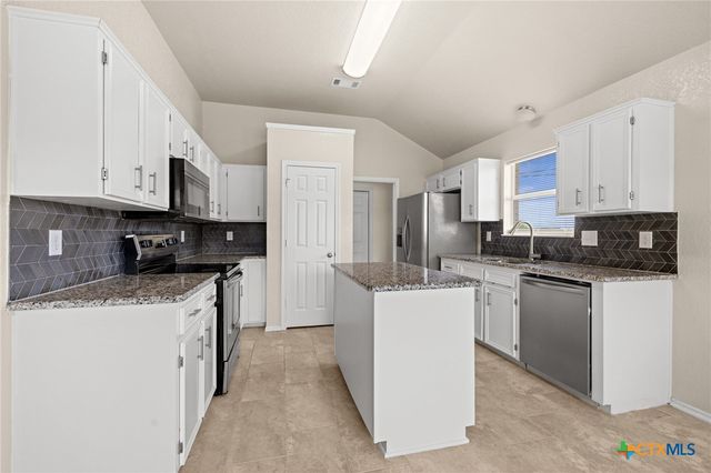 4005 Lakecliff Drive, Harker Heights, TX 76548