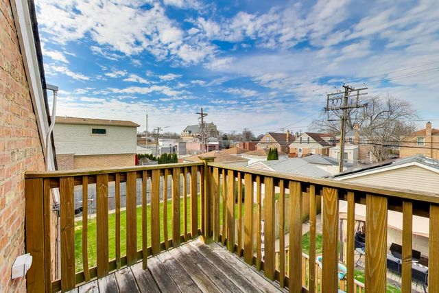 1622 N 75th Avenue, Elmwood Park, IL 60707