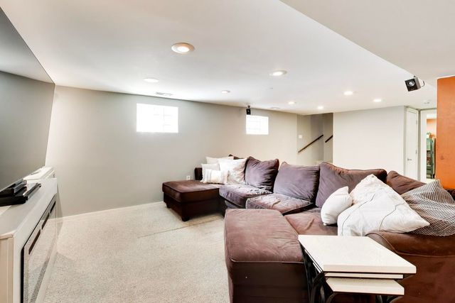 1622 N 75th Avenue, Elmwood Park, IL 60707