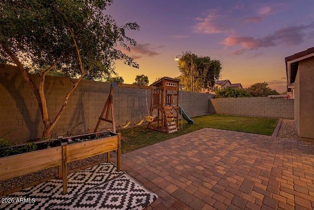 21014 W WHITE ROCK Road, Buckeye, AZ 85396