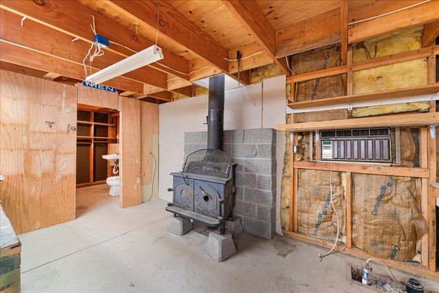 206 Eagle View Drive, Eagle Point, OR 97524