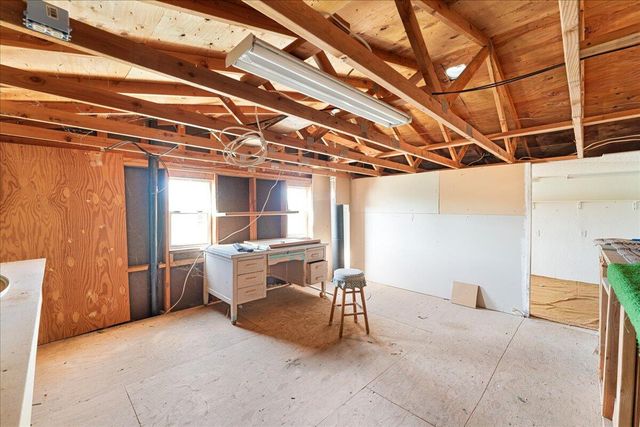 206 Eagle View Drive, Eagle Point, OR 97524