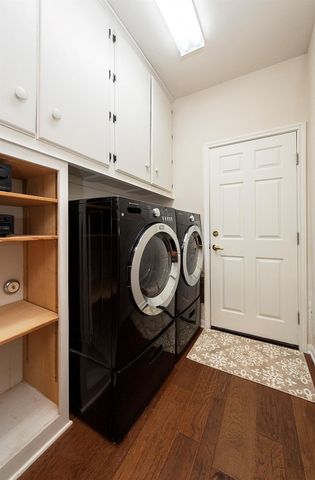 290 Whispering Wind DR, Georgetown, TX 78633