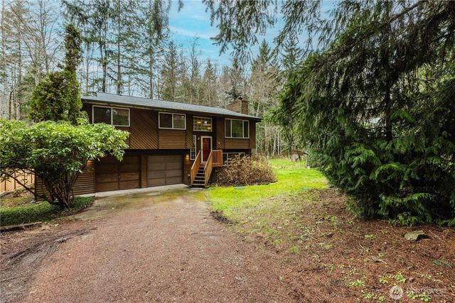 4241 Big Beef Crossing NW, Bremerton, WA 98312