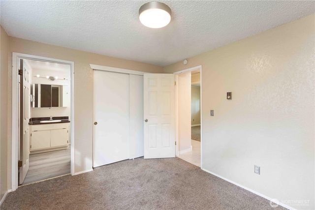 4241 Big Beef Crossing NW, Bremerton, WA 98312