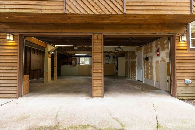 4241 Big Beef Crossing NW, Bremerton, WA 98312