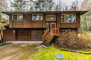 4241 Big Beef Crossing NW, Bremerton, WA 98312