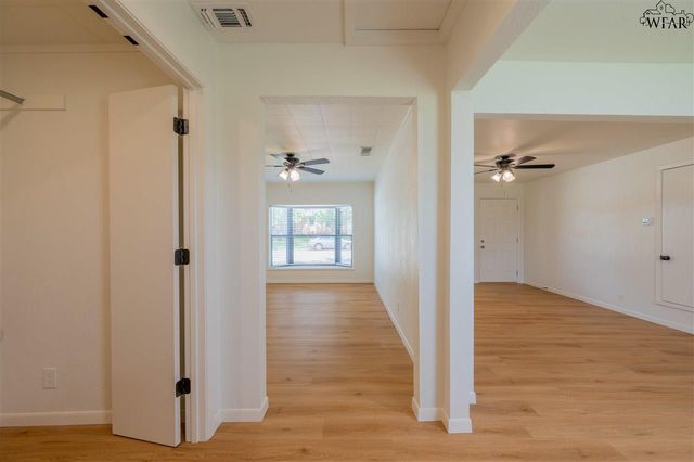 2504 BANDERA BOULEVARD, Wichita Falls, TX 76301
