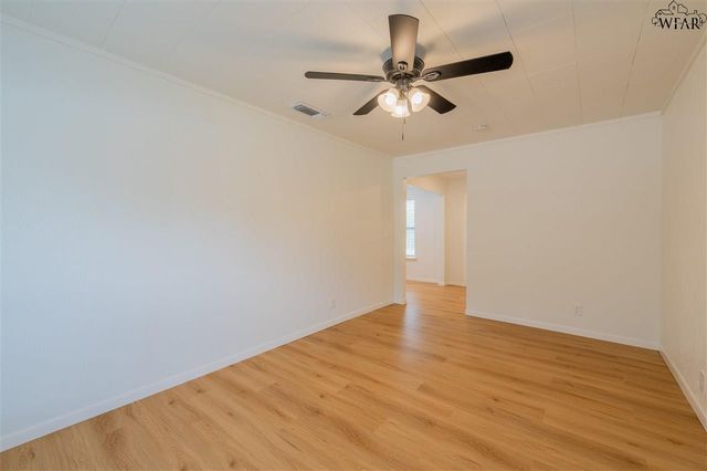 2504 BANDERA BOULEVARD, Wichita Falls, TX 76301