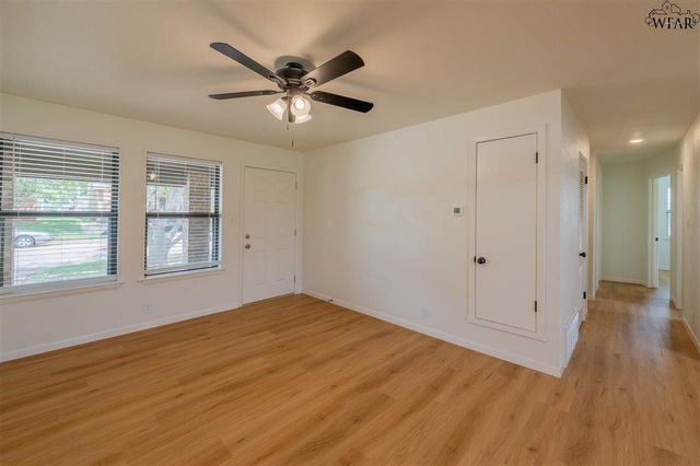 2504 BANDERA BOULEVARD, Wichita Falls, TX 76301