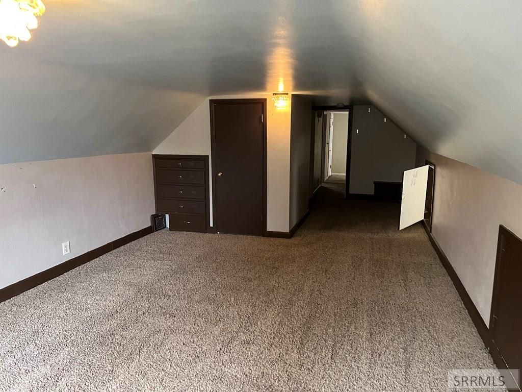 Image 11 of property listing at 326 N Ridge Avenue, Idaho Falls, ID 83402