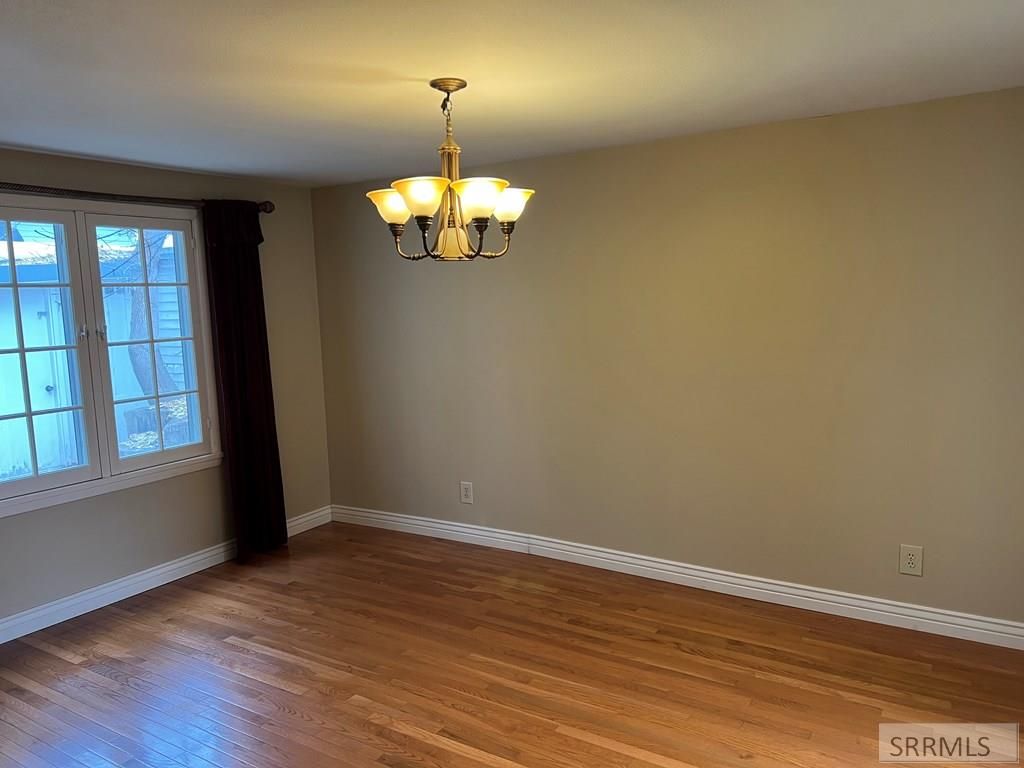 Image 13 of property listing at 326 N Ridge Avenue, Idaho Falls, ID 83402