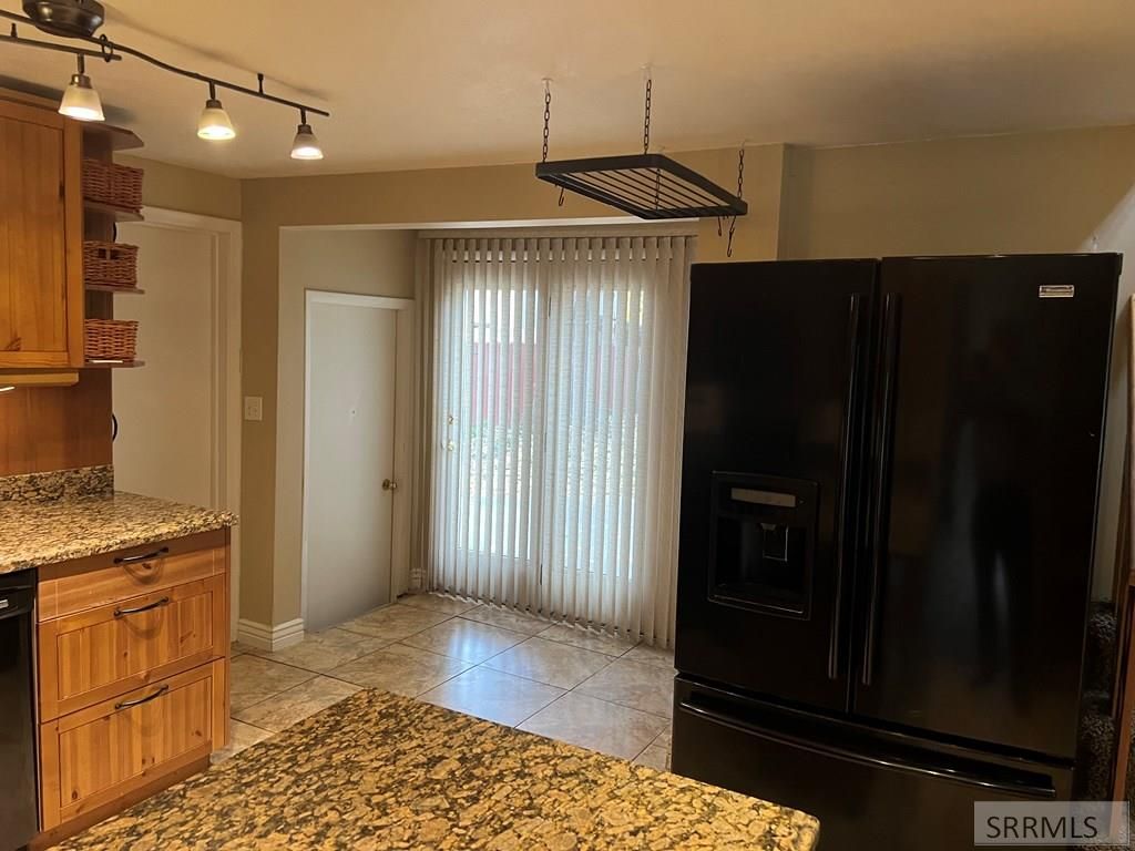 Image 4 of property listing at 326 N Ridge Avenue, Idaho Falls, ID 83402