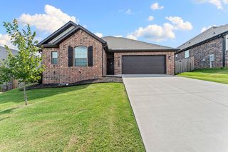 5903 SW Macasin Avenue, Bentonville, AR 72713