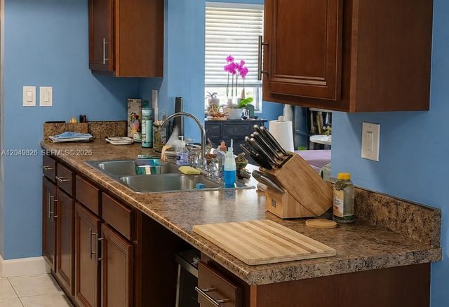 4805 NW 45th Ave, Tamarac, FL 33319