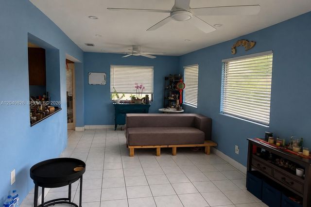 4805 NW 45th Ave, Tamarac, FL 33319