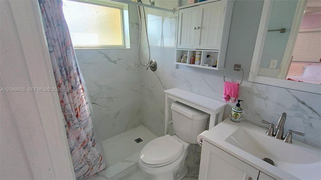 4805 NW 45th Ave, Tamarac, FL 33319
