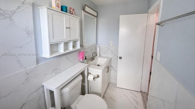 4805 NW 45th Ave, Tamarac, FL 33319