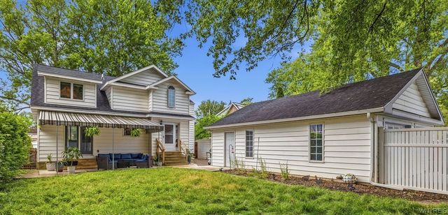 8660 Griffon Avenue, Niagara Falls, NY 14304