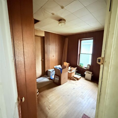 411 N Higbee Street, Reed City, MI 49677