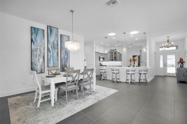 5495 HAWKINS DRIVE, The Villages, FL 32163