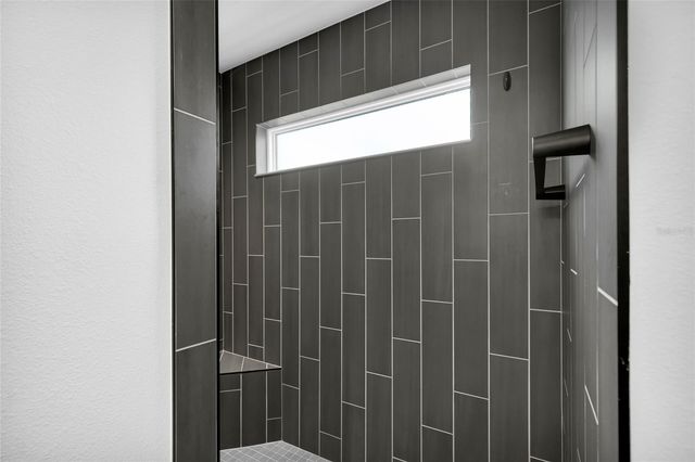 5495 HAWKINS DRIVE, The Villages, FL 32163