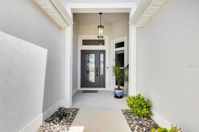 5495 HAWKINS DRIVE, The Villages, FL 32163