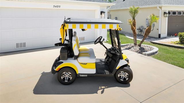 5495 HAWKINS DRIVE, The Villages, FL 32163