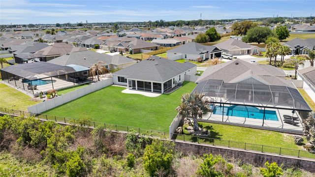 5495 HAWKINS DRIVE, The Villages, FL 32163