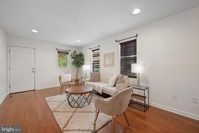 1800 S CHARLES ST, Baltimore, MD 21230