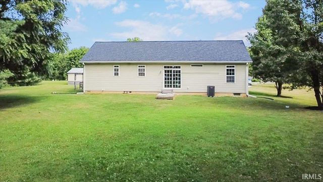 7021 W Alfred Lane, Ellettsville, IN 47429
