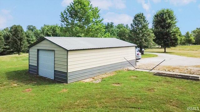 7021 W Alfred Lane, Ellettsville, IN 47429