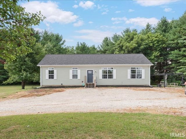 7021 W Alfred Lane, Ellettsville, IN 47429
