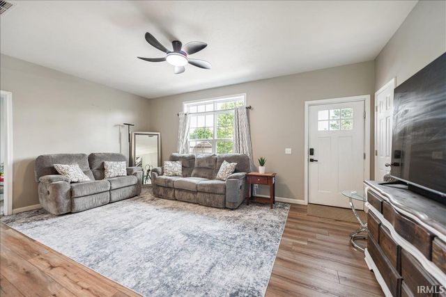7021 W Alfred Lane, Ellettsville, IN 47429