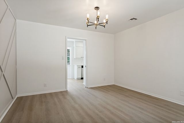 108 PATRICK HENRY DR, Schertz, TX 78154