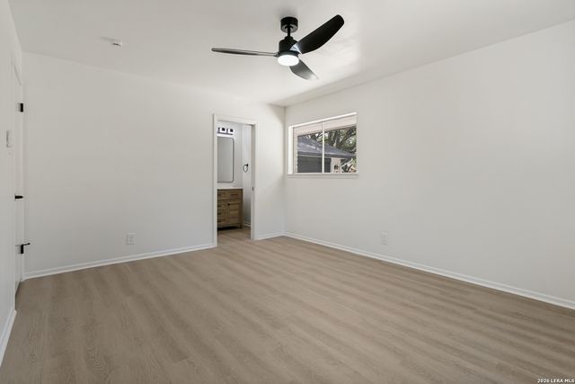 108 PATRICK HENRY DR, Schertz, TX 78154