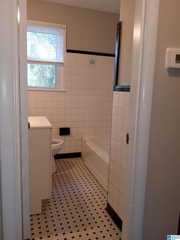 1128 CARDWELL LANE, Birmingham, AL 35215