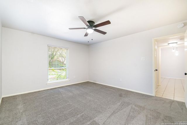 8401 timber crest, San Antonio, TX 78250