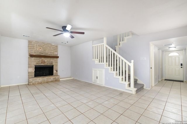 8401 timber crest, San Antonio, TX 78250