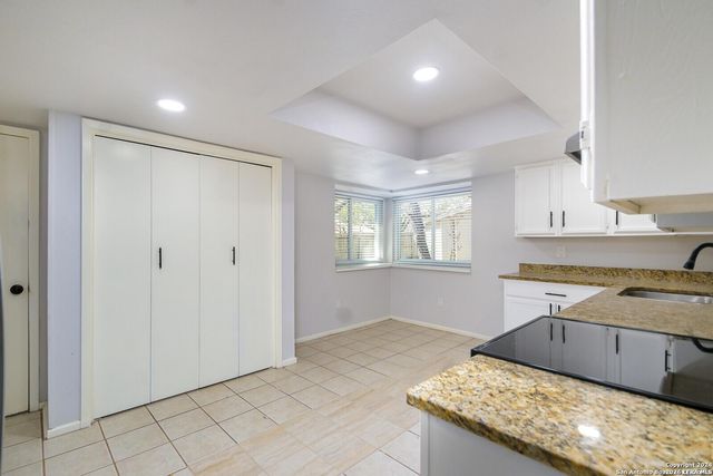 8401 timber crest, San Antonio, TX 78250