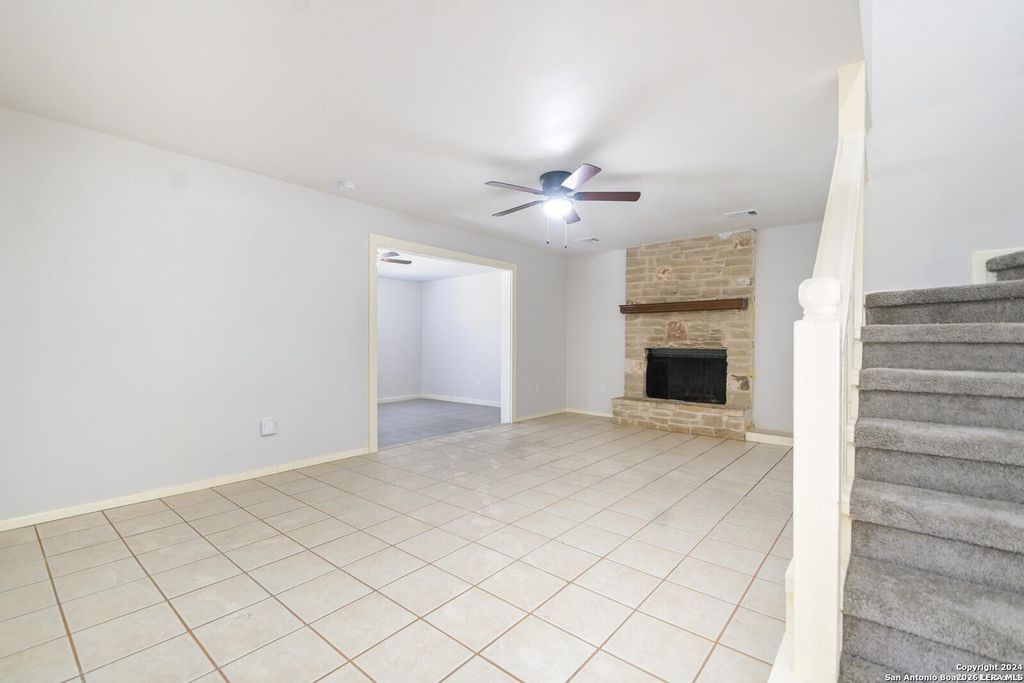 8401 timber crest, San Antonio, TX 78250