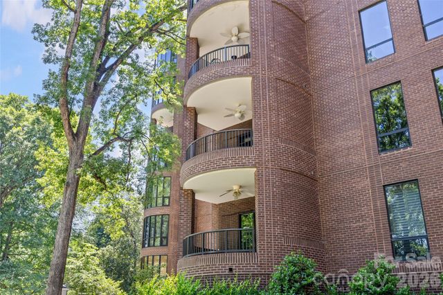 922 Cherokee Road, Charlotte, NC 28207
