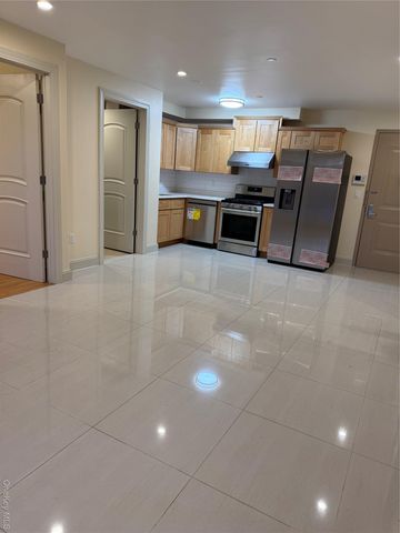 6538 Austin Street 2C, Rego Park, NY 11374